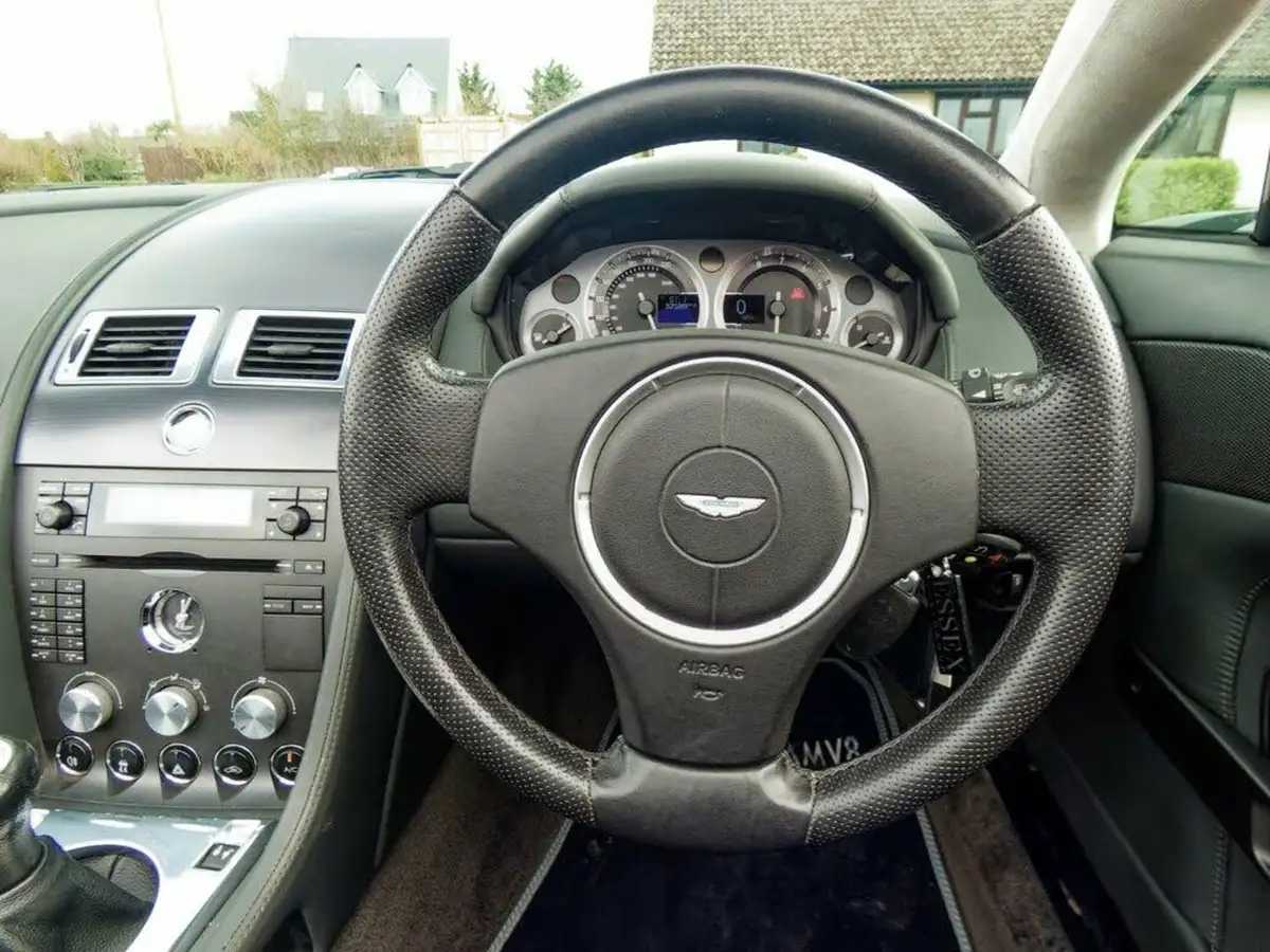 2007-aston-martin-vantage-43-roadster-convertible-big-33