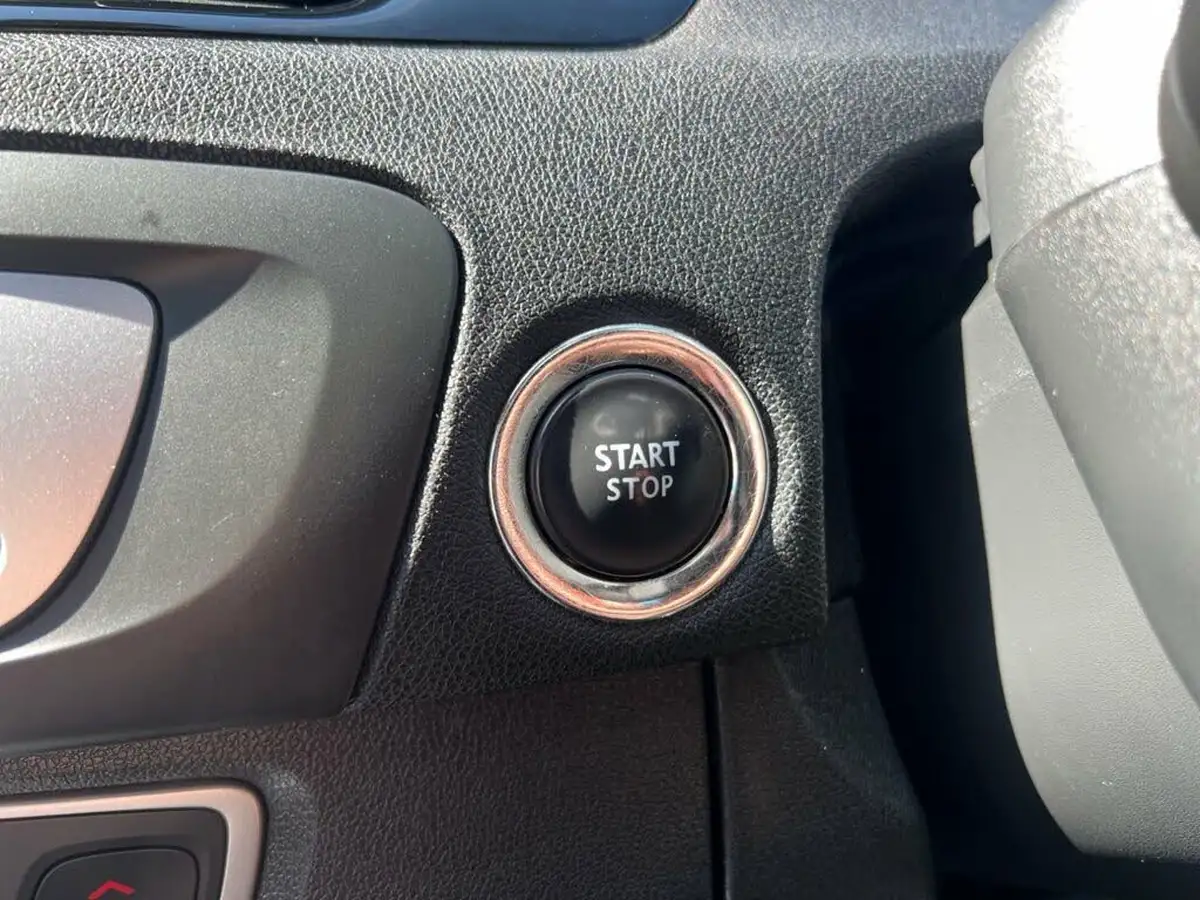 2014-renault-scenic-15td-dynamique-tom-tom-edc-auto-big-23