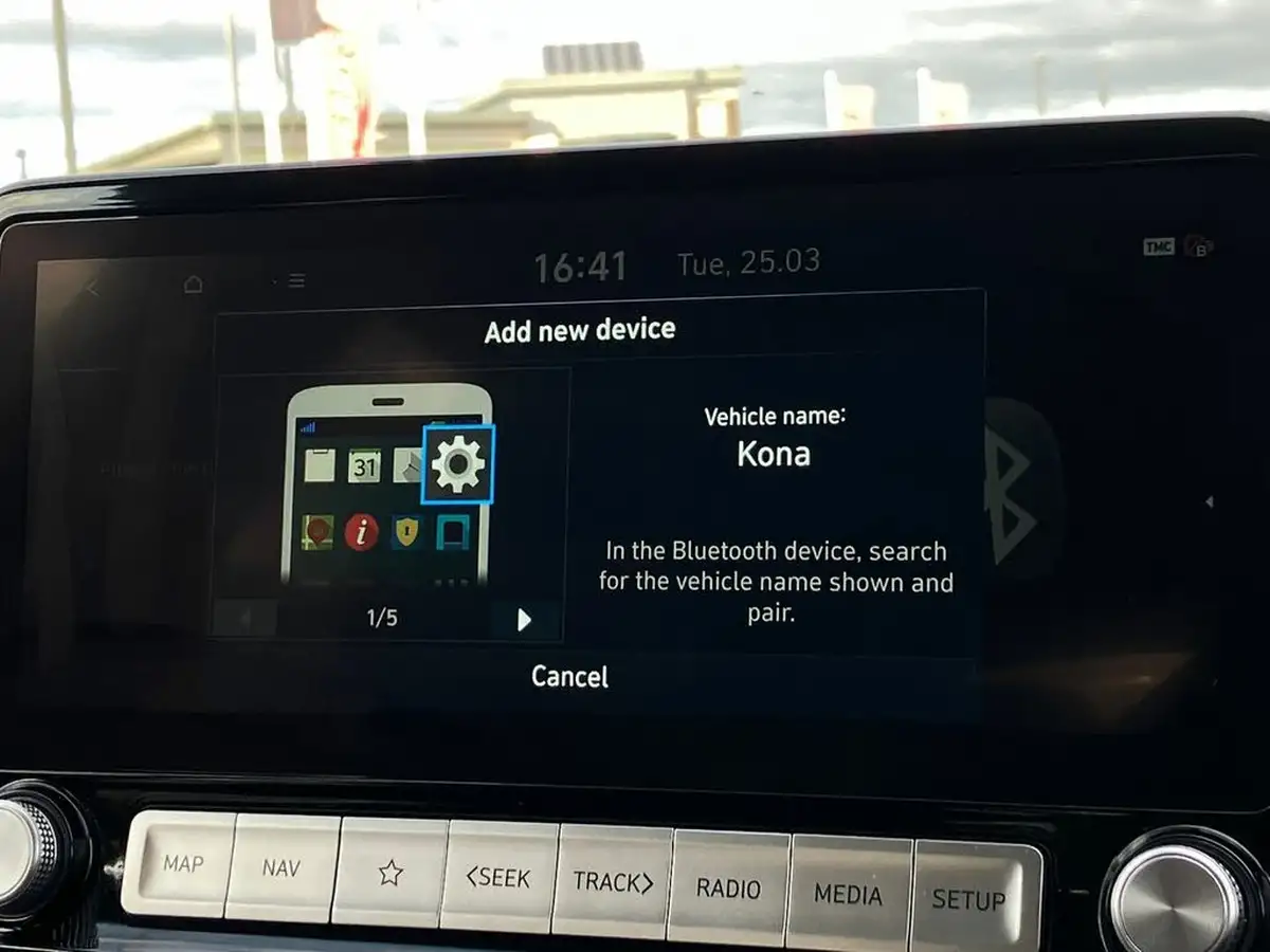 2021-hyundai-kona-e-premium-204ps-64kwh-7kw-obc-big-23