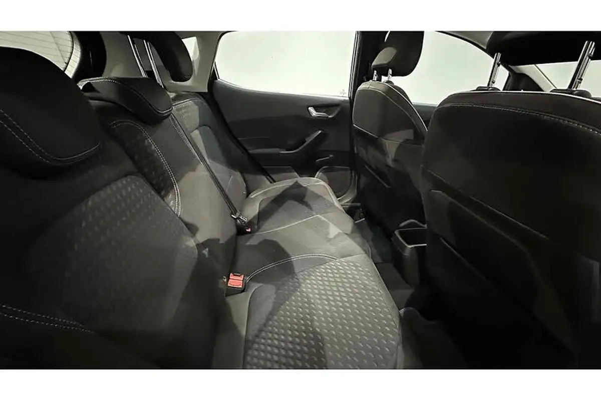 2018-ford-fiesta-11-ti-vct-zetec-5d-big-21