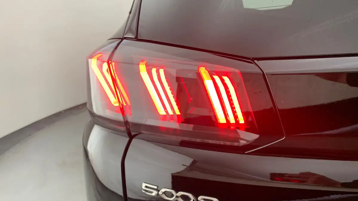 2024-peugeot-5008-suv-12-puretech-gt-130ps-big-38