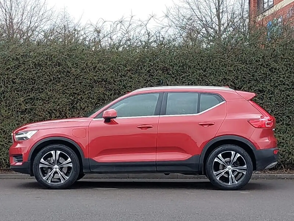2021-volvo-xc40-15-t5-inscription-262bhp-big-3