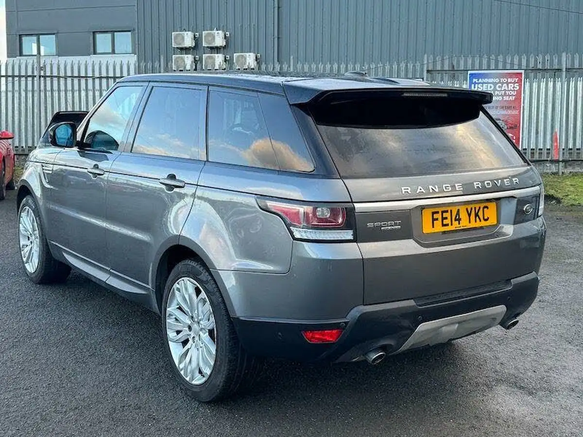 2014-land-rover-range-rover-sport-30-sd-v6-hse-big-7