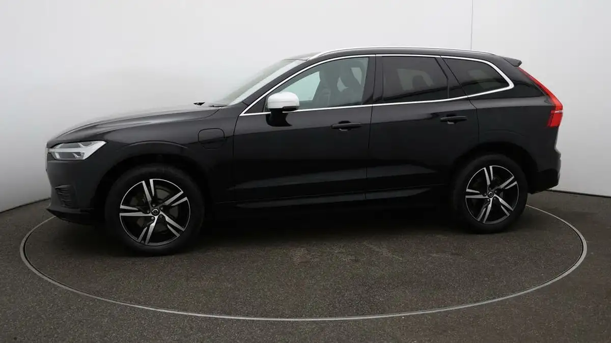 2019-volvo-xc60-20-t8-r-design-ss-big-4