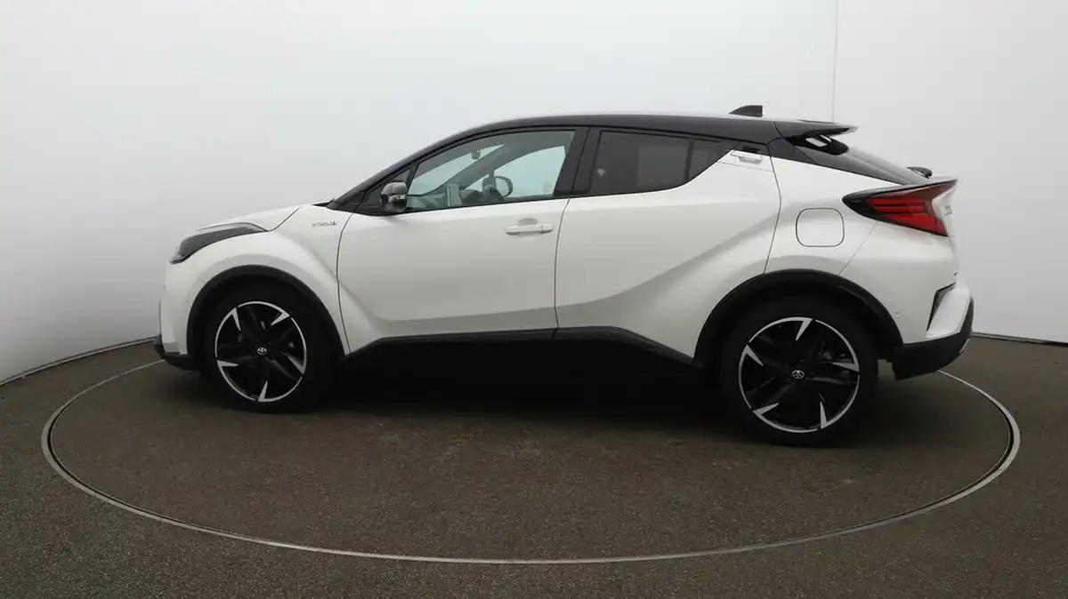 2022-toyota-c-hr-18-vvt-i-gr-sport-big-51