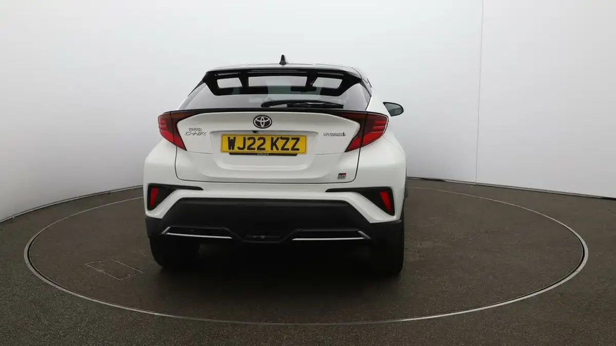 2022-toyota-c-hr-18-vvt-i-gr-sport-big-6