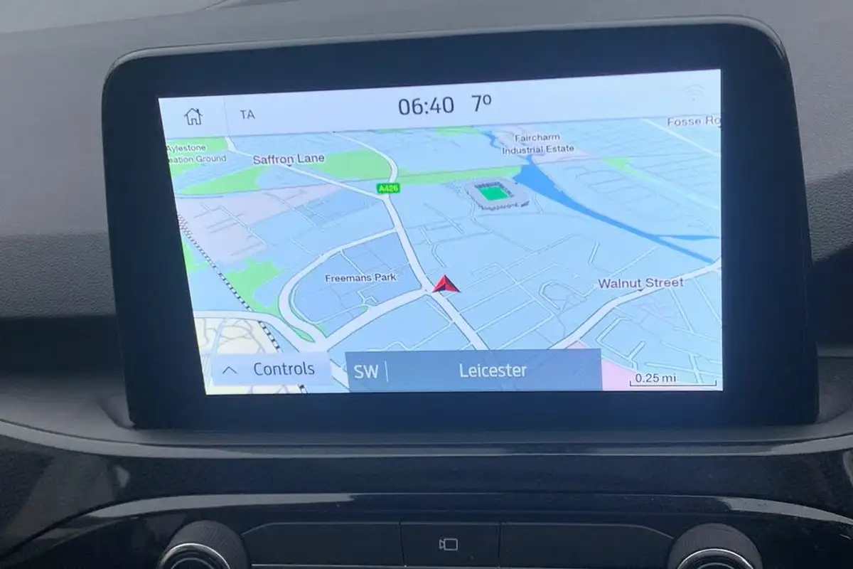 2023-ford-kuga-big-29
