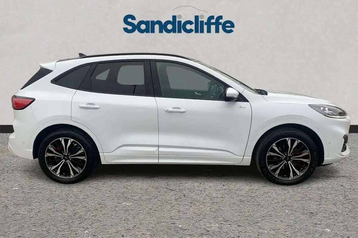 2023-ford-kuga-big-2