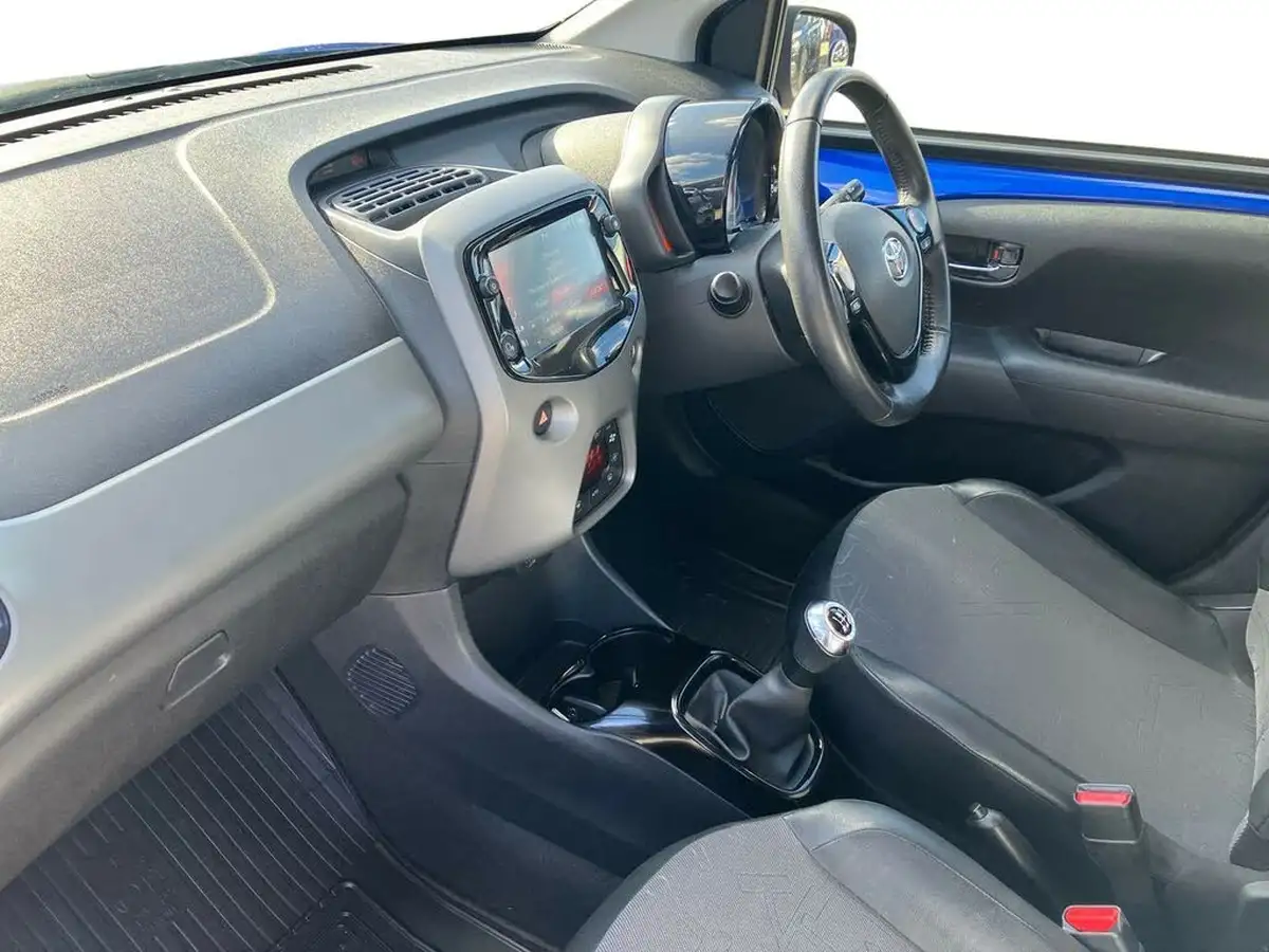 2020-toyota-aygo-10-vvt-i-x-clusiv-big-5