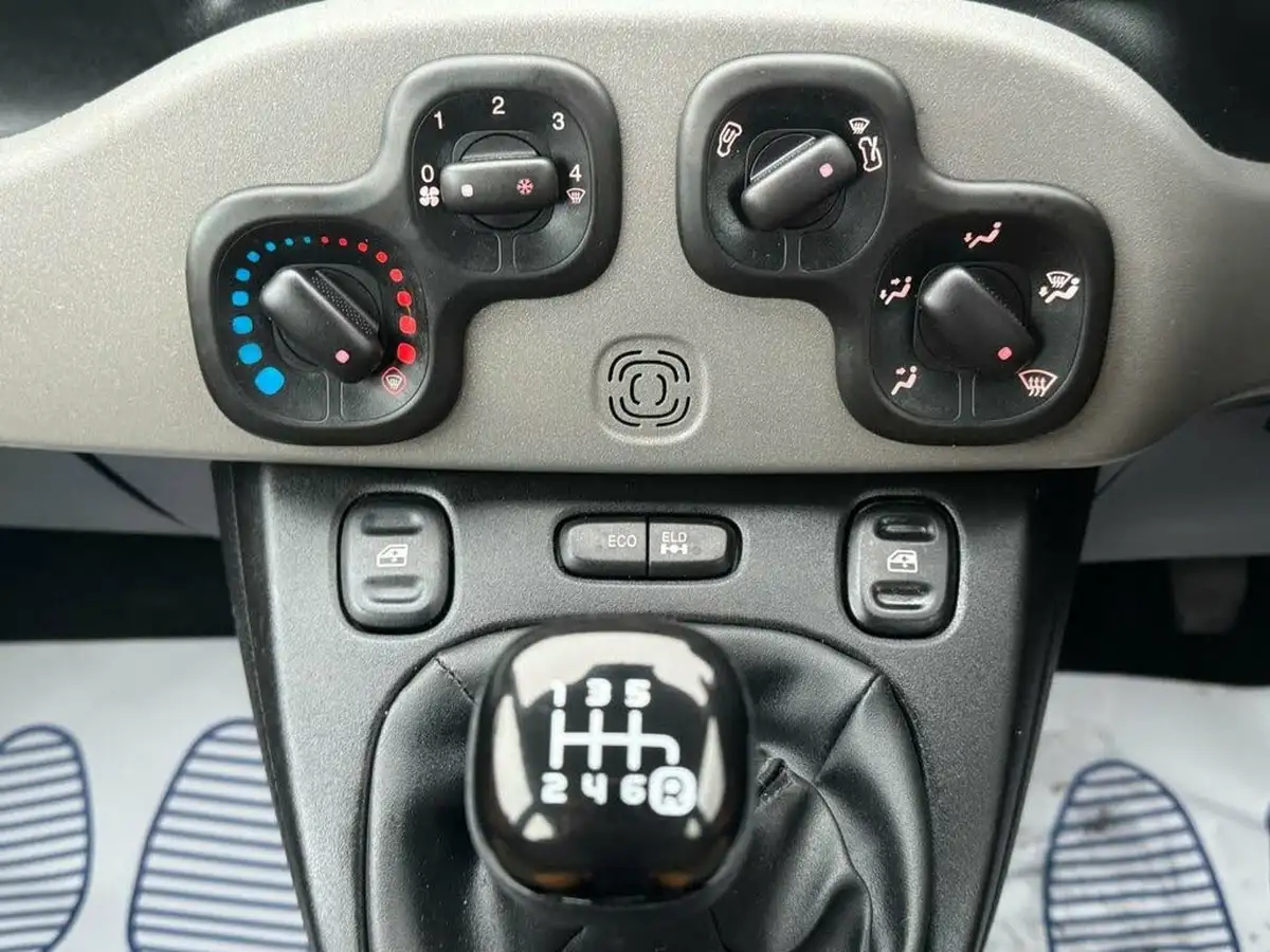 2014-fiat-panda-09-4x4-big-18
