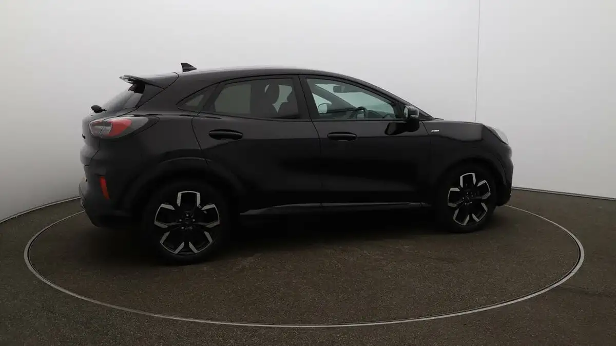 2023-ford-puma-suv-big-42