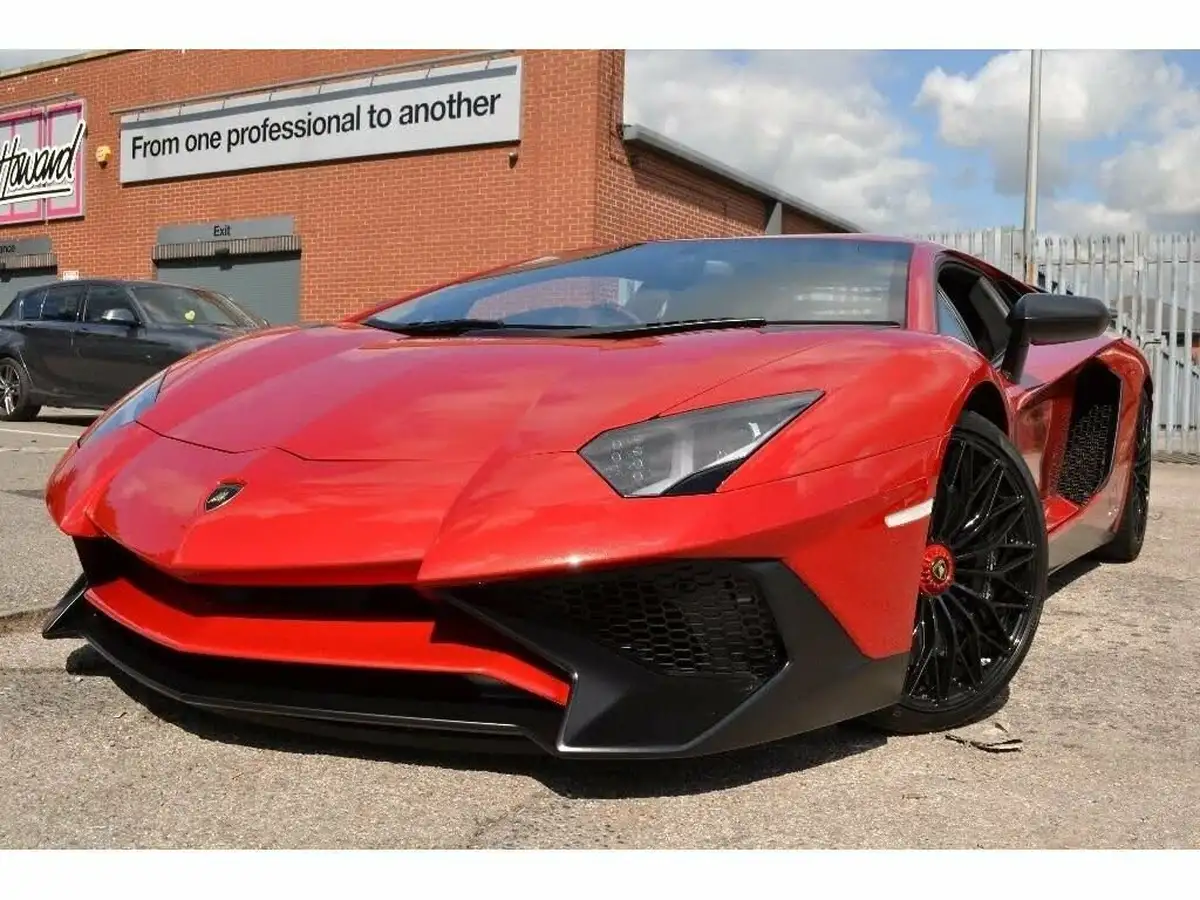 2015-lamborghini-aventador-65-lp-750-4-superveloce-big-14
