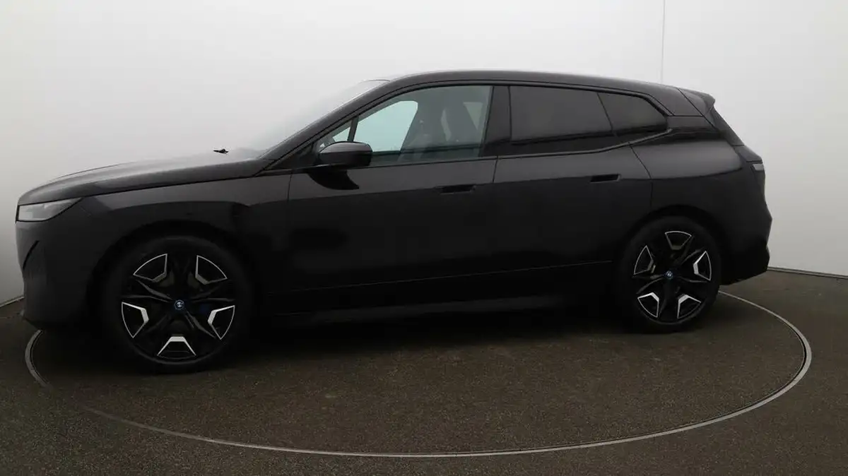 2022-bmw-ix-e-xdrive-40-m-sport-big-58
