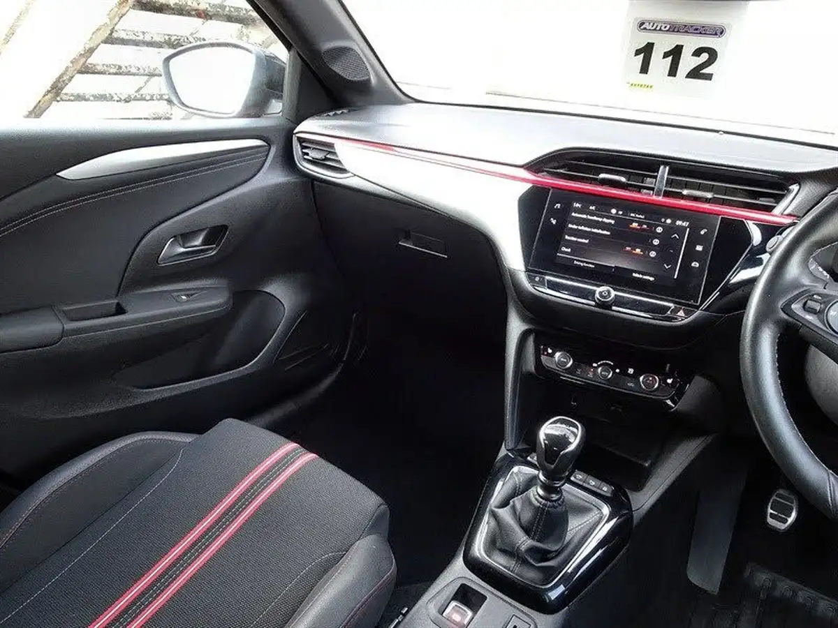 2022-vauxhall-corsa-12-turbo-sri-edition-100ps-big-24