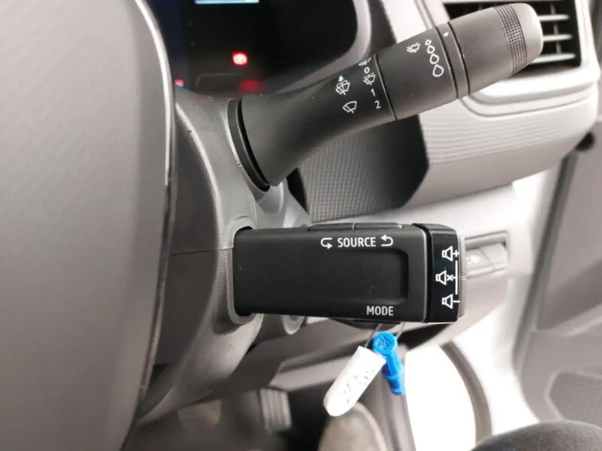 2024-renault-trafic-20dci-sl30-130-advance-big-13