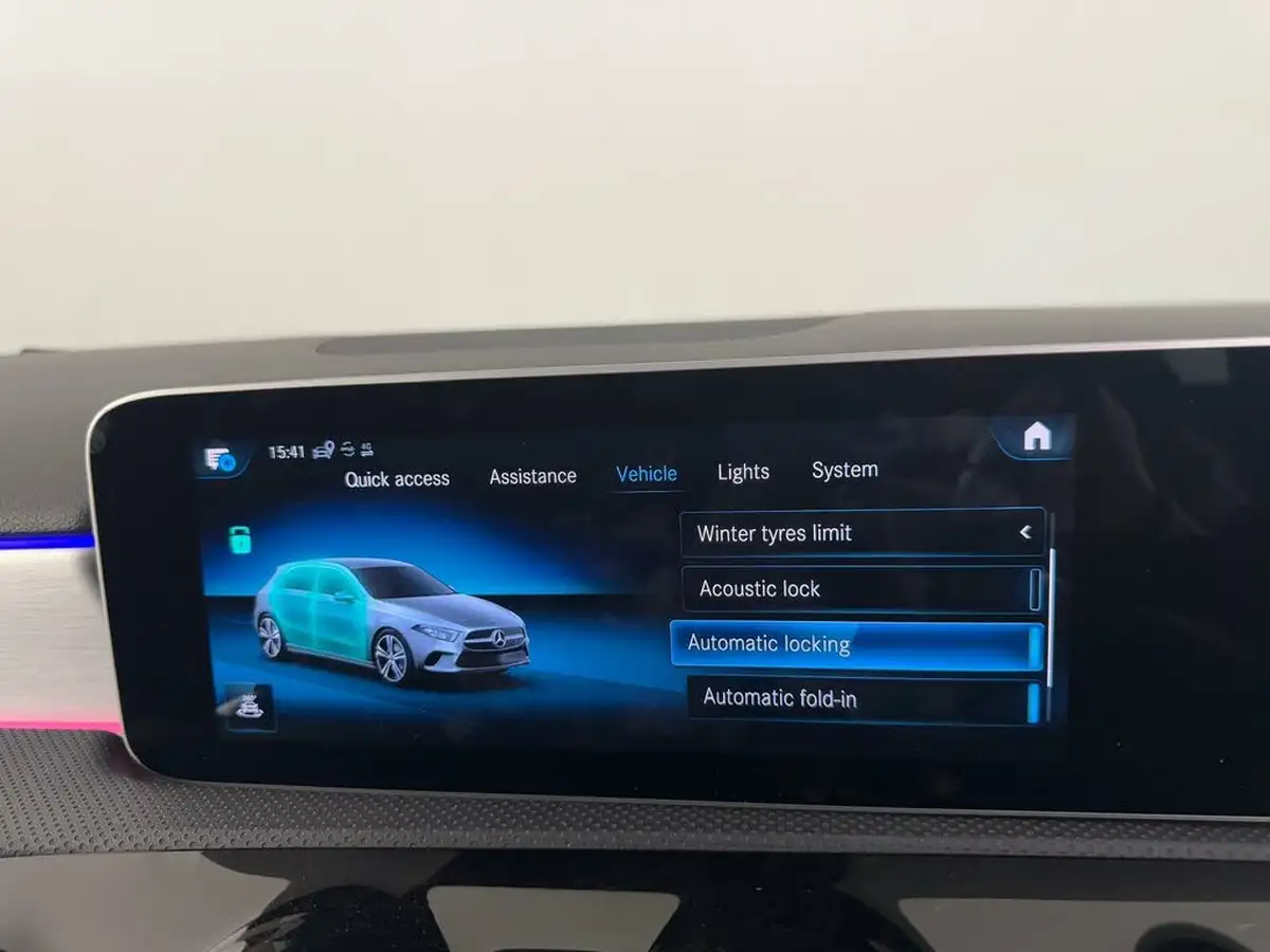 2020-mercedes-benz-a-class-13-a200-amg-line-premium-hatchback-5d-big-60