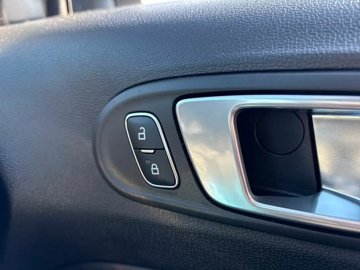 2022-ford-ecosport-10t-st-line-140ps-big-24