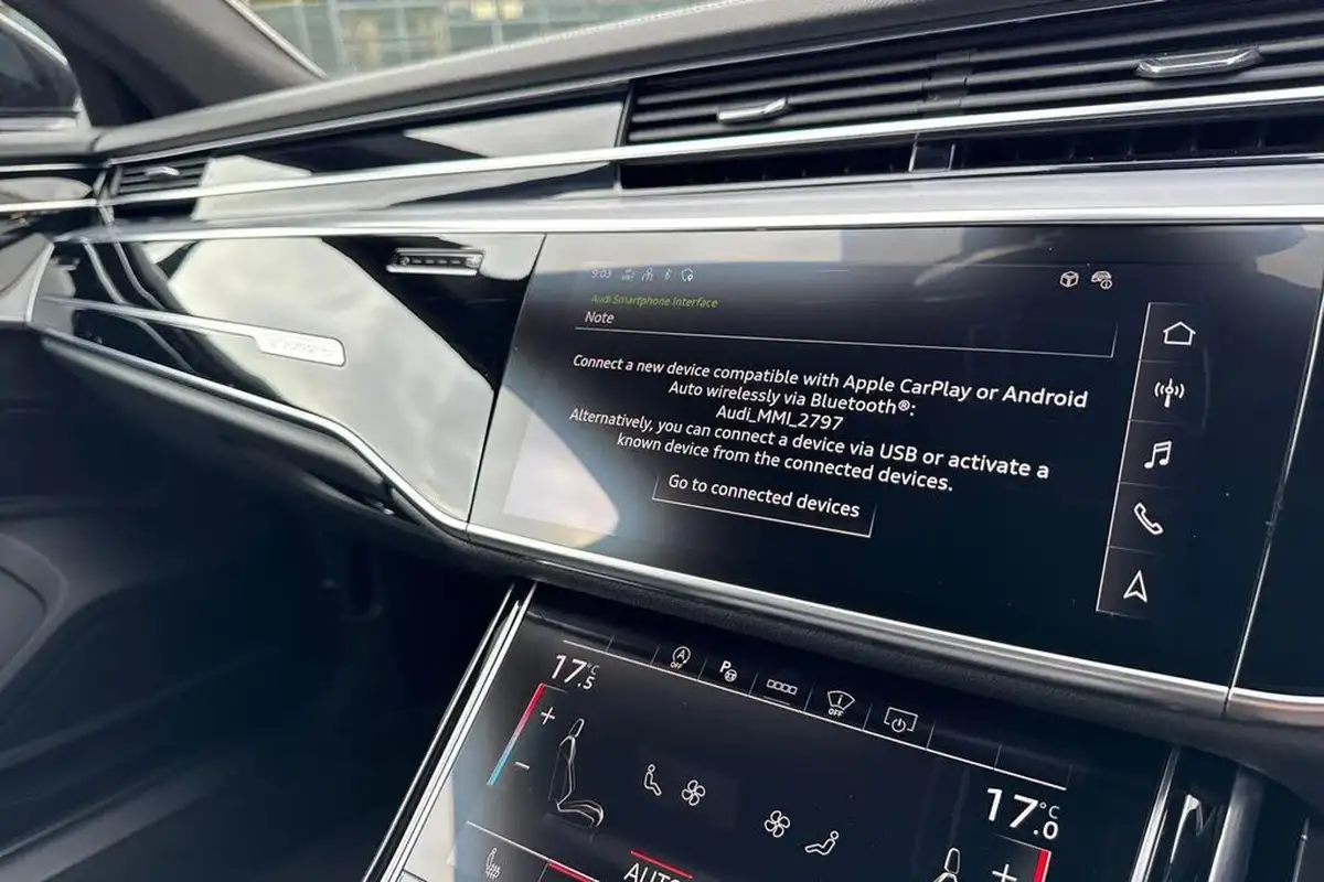 2022-audi-a8-30-50-tdi-black-edition-big-45