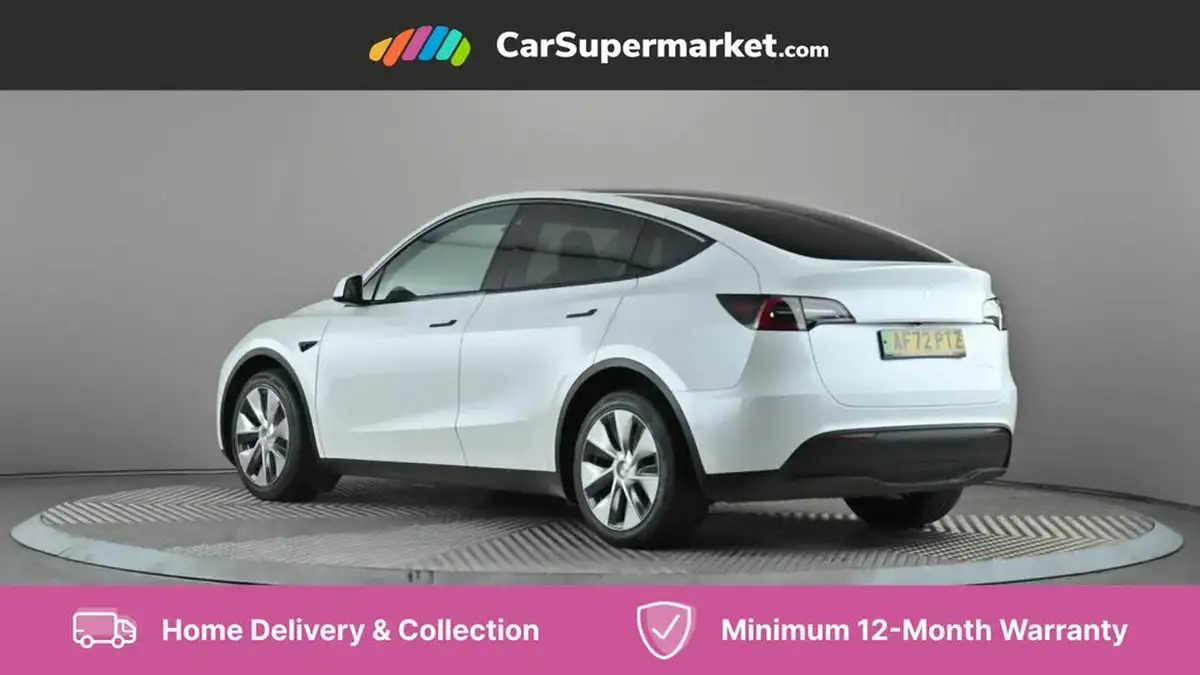 2022-tesla-model-y-e-long-range-big-3