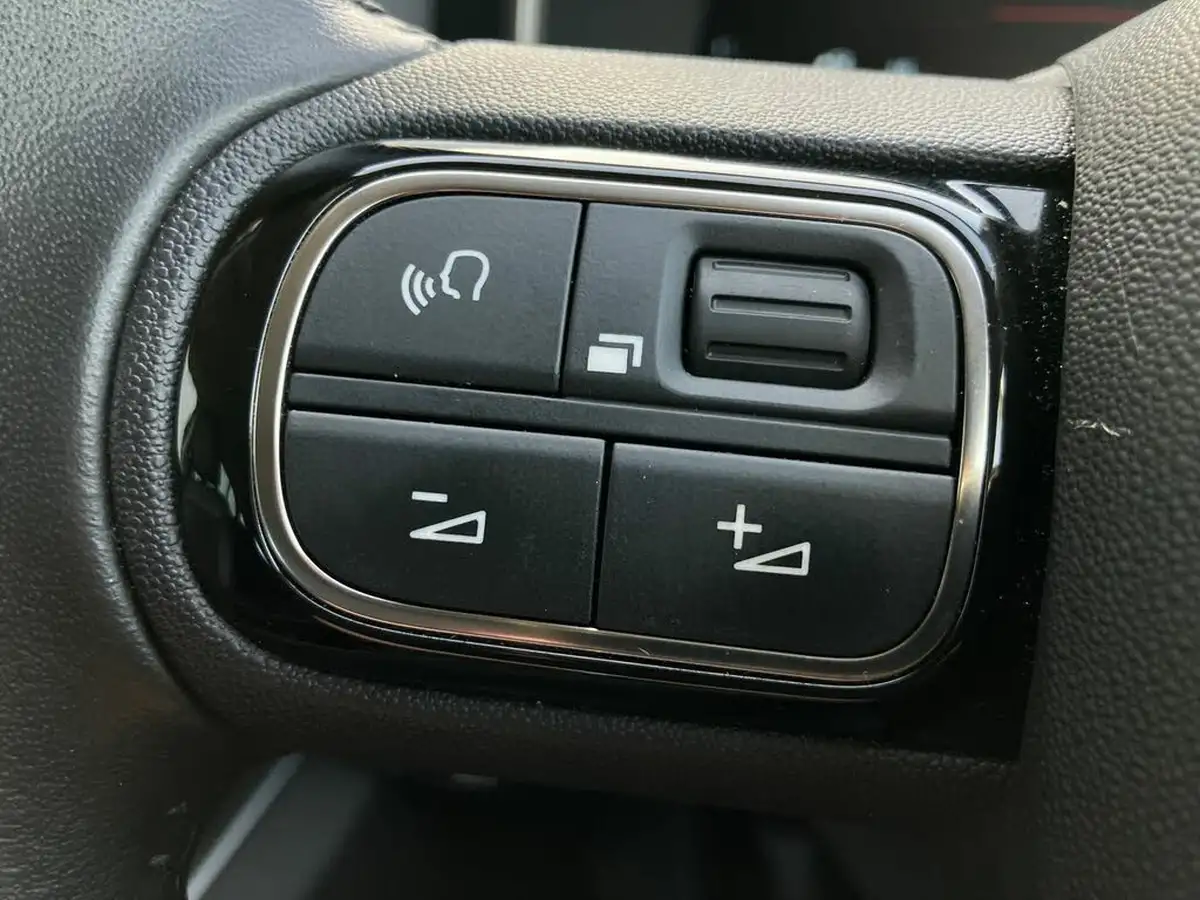2022-citroen-c5-aircross-12-puretech-shine-ss-big-17