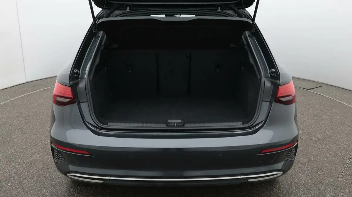 2021-audi-a3-20-35-tdi-sportback-5d-s-tronic-big-17