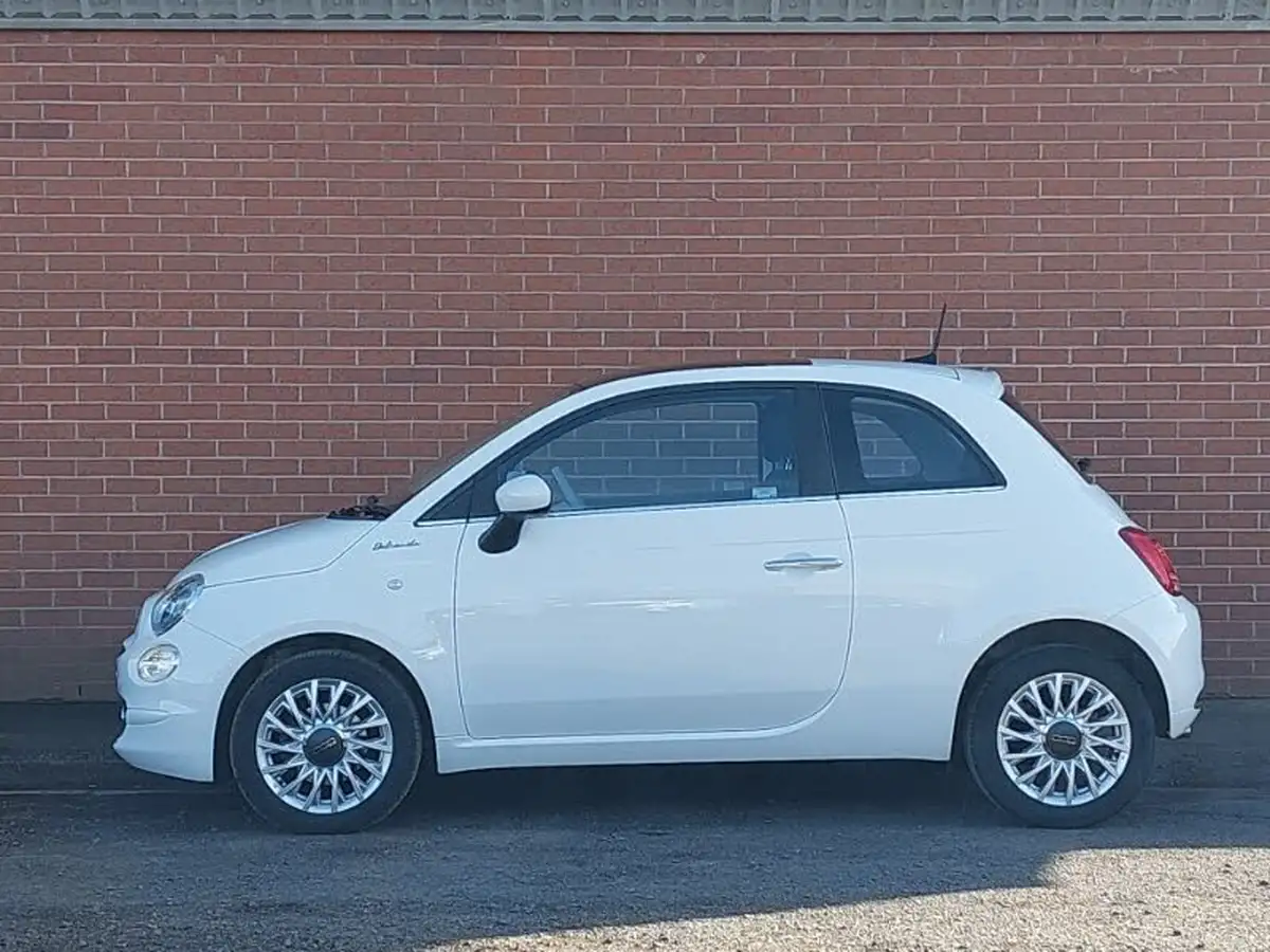 2022-fiat-500-10-dolcevita-big-3