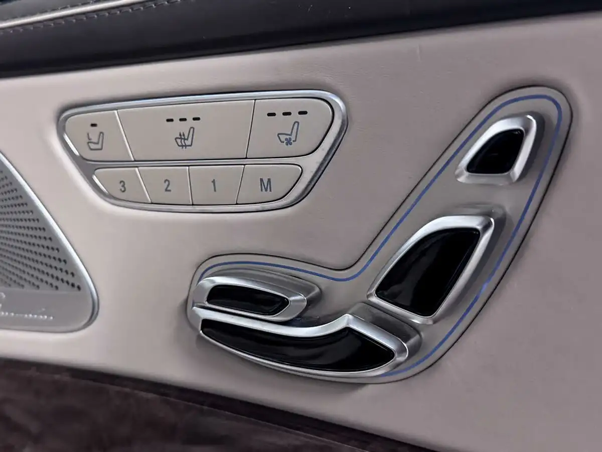 2015-mercedes-benz-s-class-60-maybach-s600-523bhp-big-28