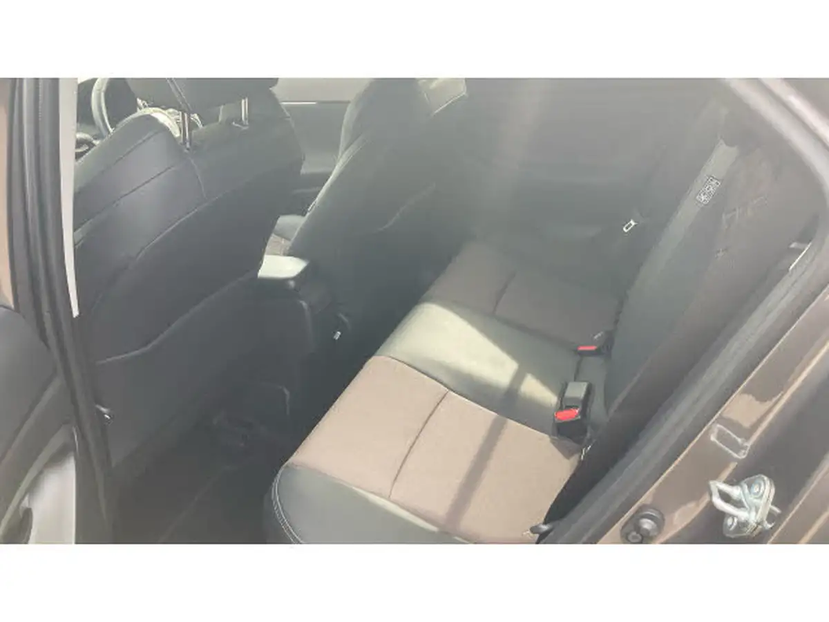 2023-toyota-yaris-cross-15-vvt-i-excel-awd-i-big-15