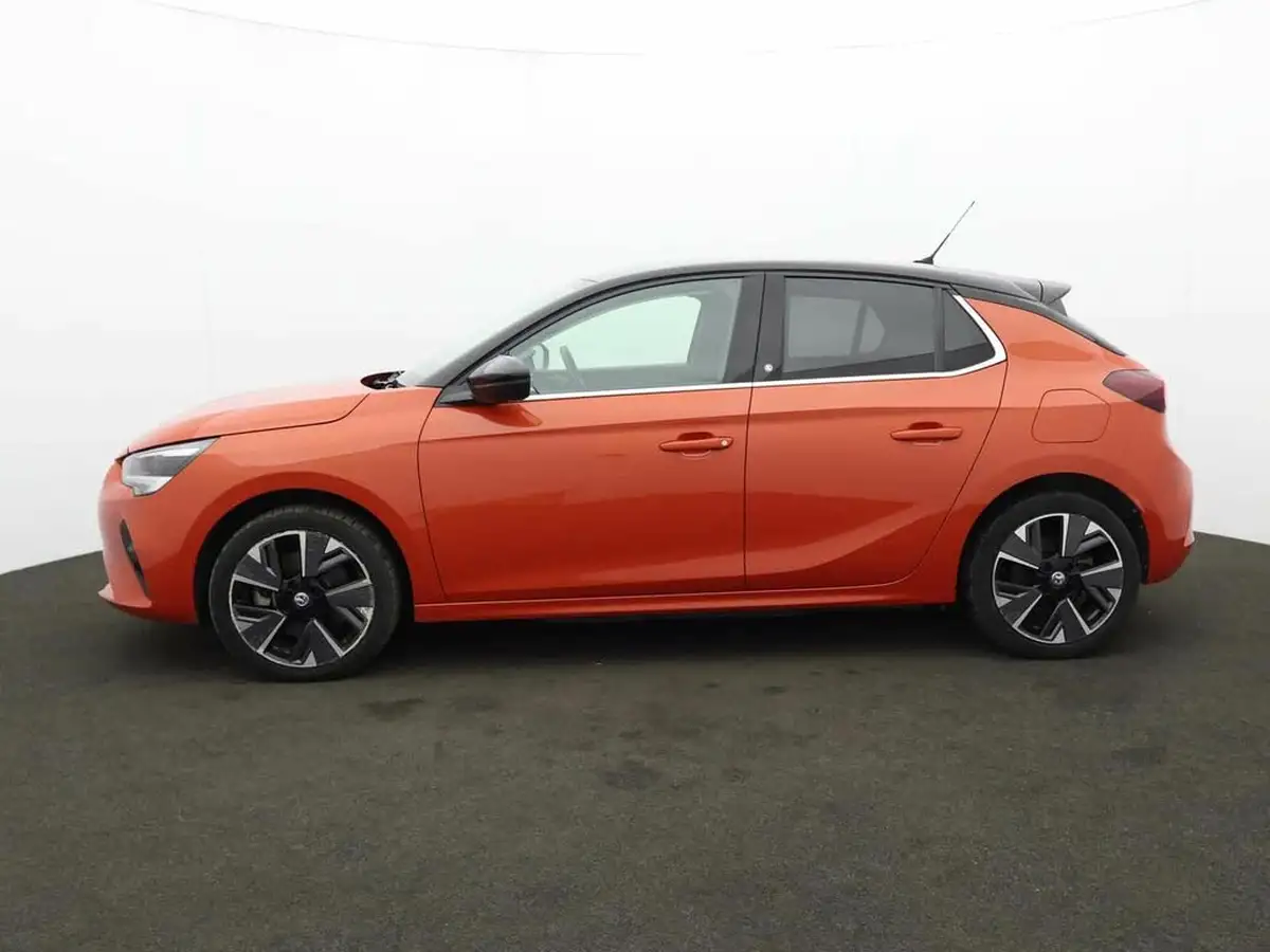 2021-vauxhall-corsa-e-elite-nav-premium-74kw-big-3