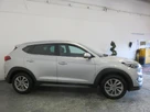 2016-hyundai-tucson-17crdi-blue-drive-premium-116ps-small-3