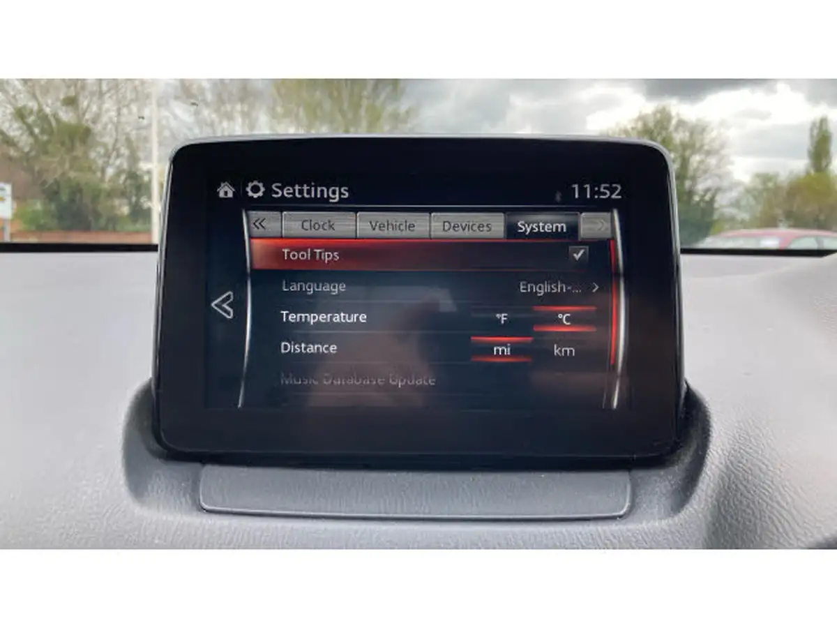 2020-mazda-mazda2-15-skyactiv-g-sport-nav-big-34