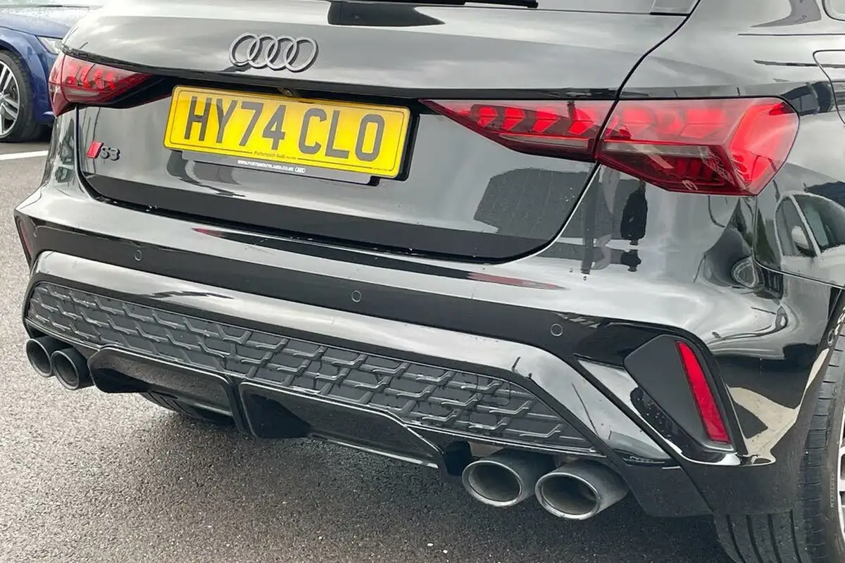 2024-audi-s3-big-15