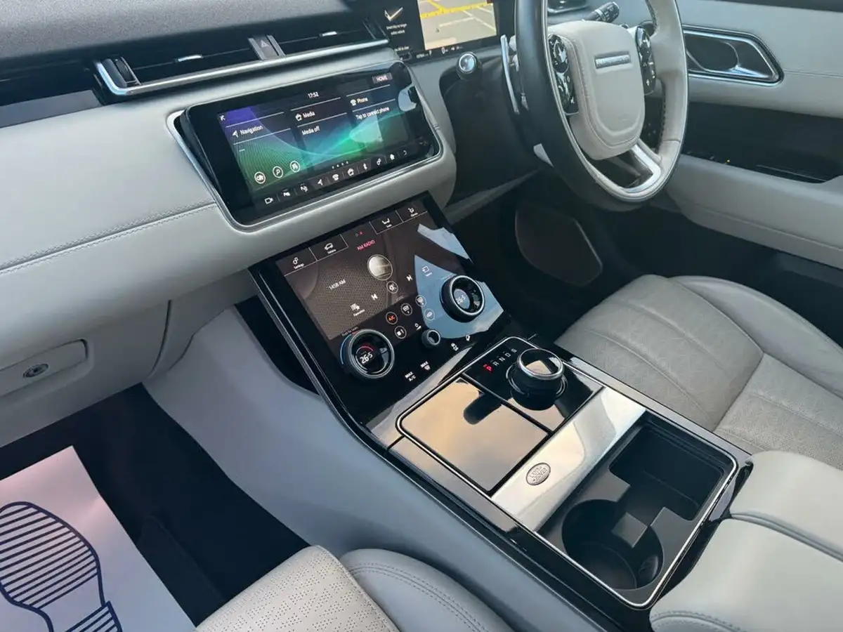 2018-land-rover-range-rover-velar-20-d240-r-dynamic-hse-big-44