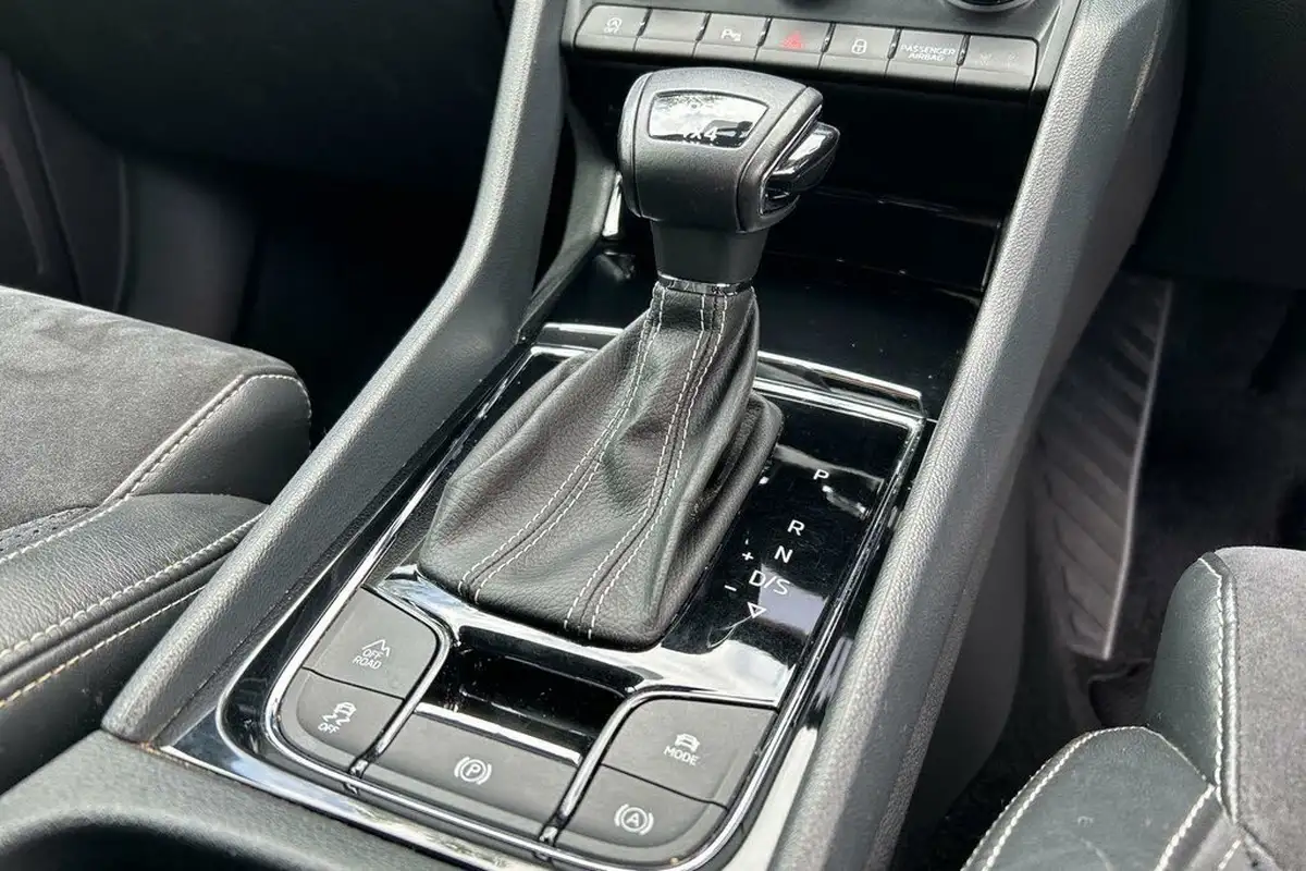 2020-skoda-kodiaq-20tdi-sportline-150ps-dsg-big-49