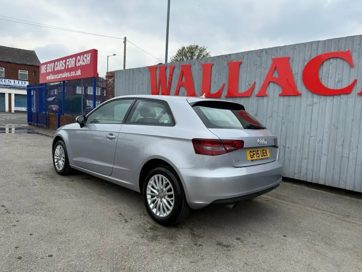 2015-audi-a3-16td-se-technik-hatchback-3d-big-37