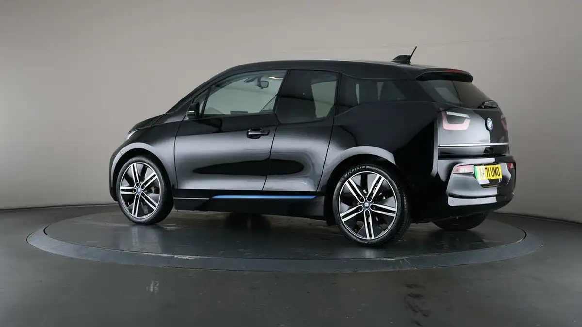 2022-bmw-i3-e-120-ah-big-67