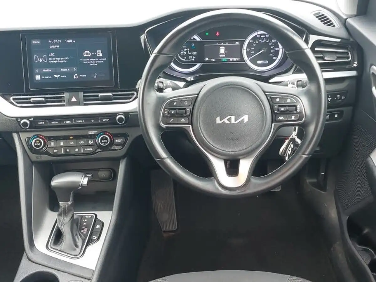 2021-kia-niro-16-gdi-phev-2-big-6