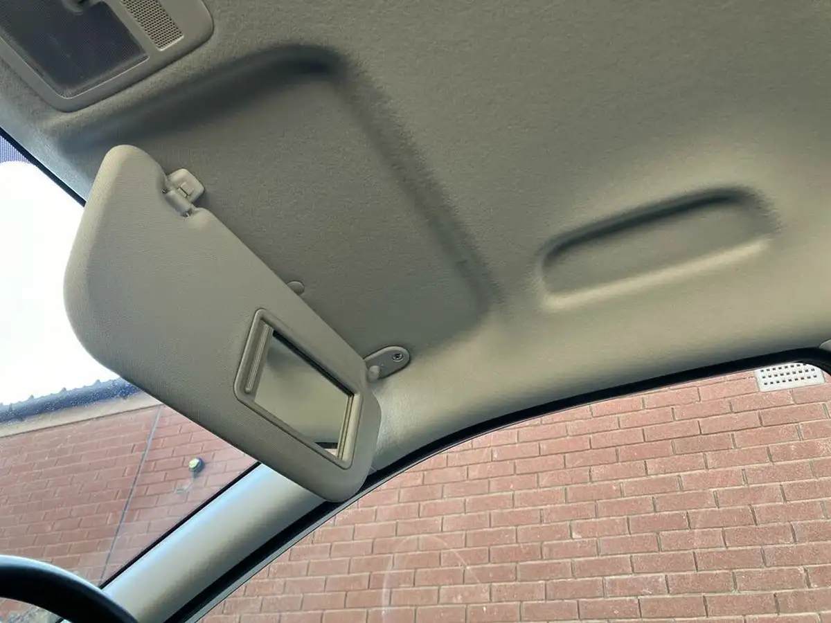 2022-hyundai-i10-12-se-connect-auto-big-37