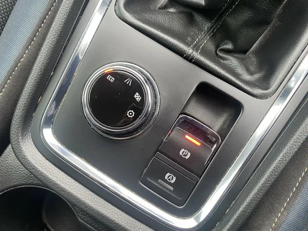 2018-seat-ateca-16tdi-se-technology-ecomotive-big-30