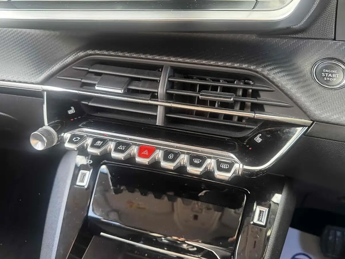 2021-peugeot-208-e-allure-premium-50kwh-big-28