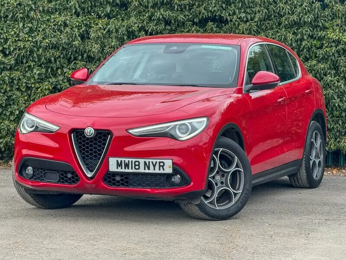 2018-alfa-romeo-stelvio-22td-speciale-207bhp-big-33