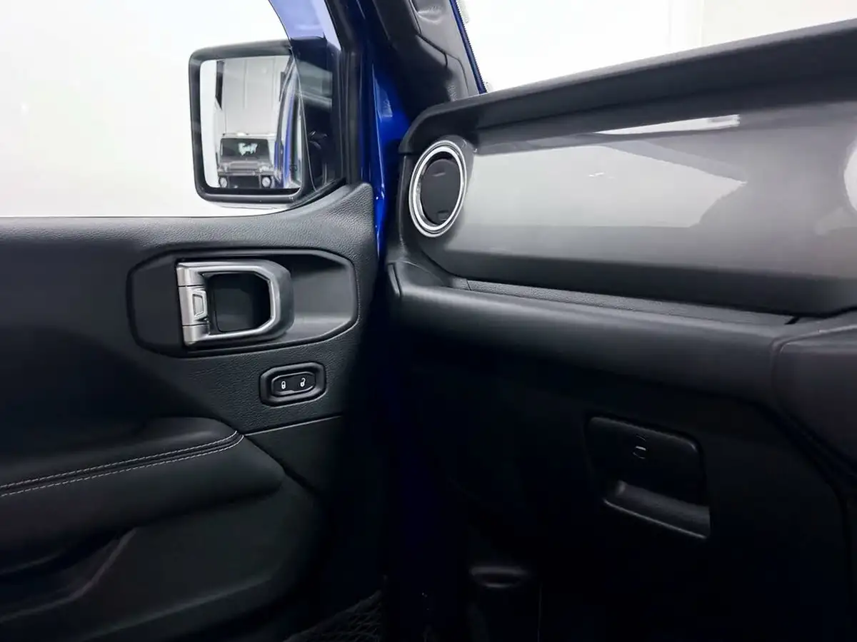 2020-jeep-wrangler-22-multijet-ii-sahara-hard-5d-big-21