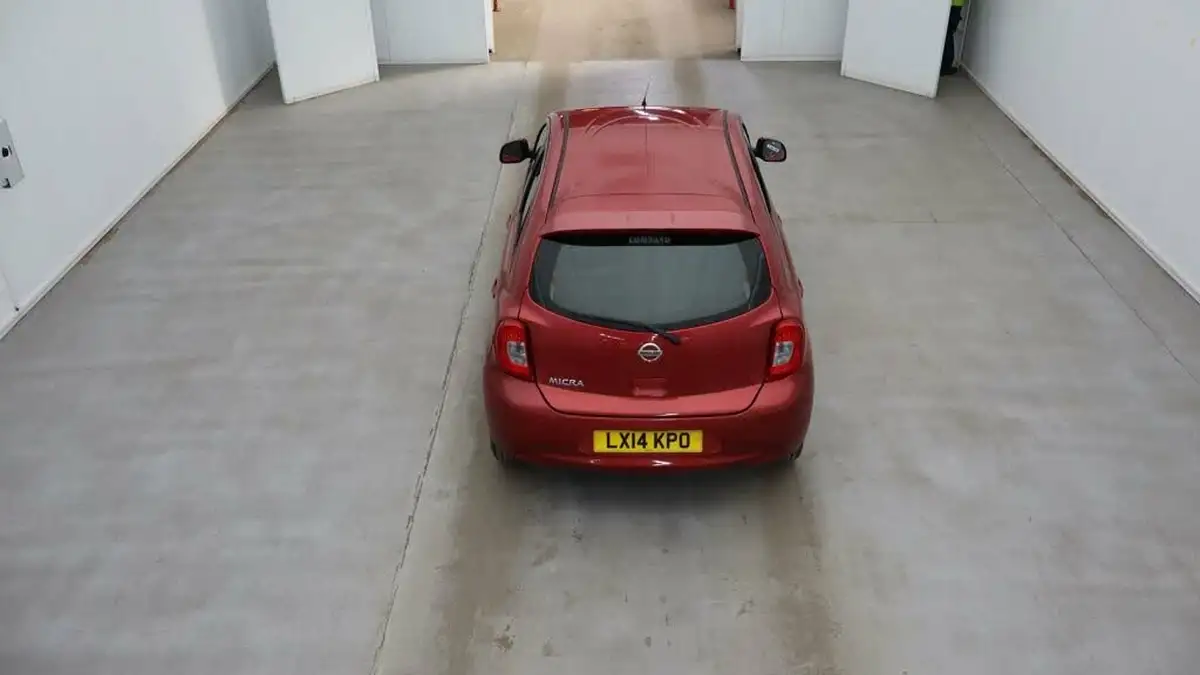 2014-nissan-micra-12-acenta-80ps-cvt-big-2