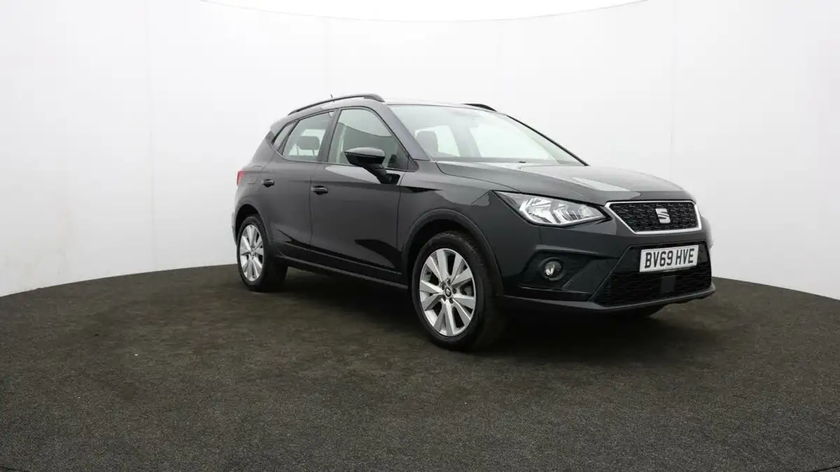 2018-seat-arona-16tdi-se-big-0