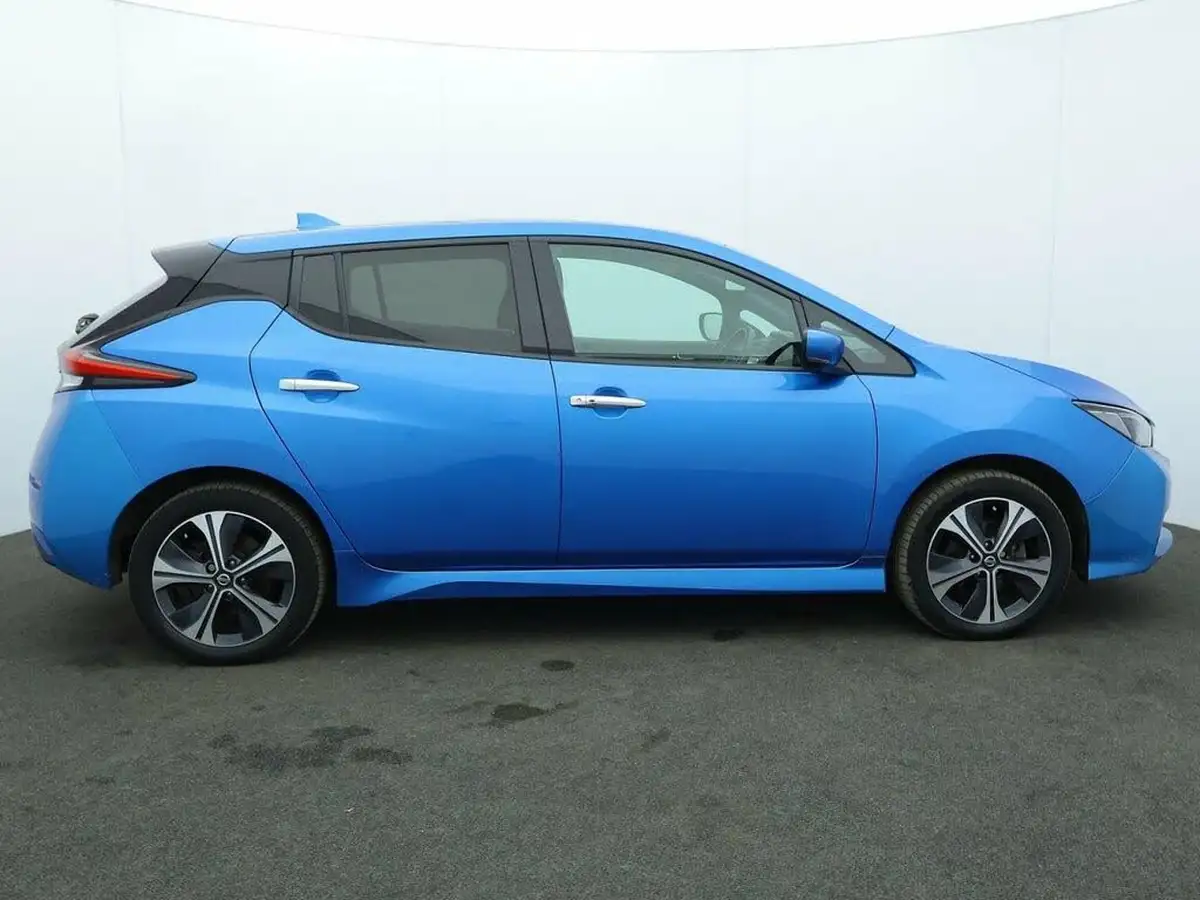 2022-nissan-leaf-e-e-n-connecta-big-7