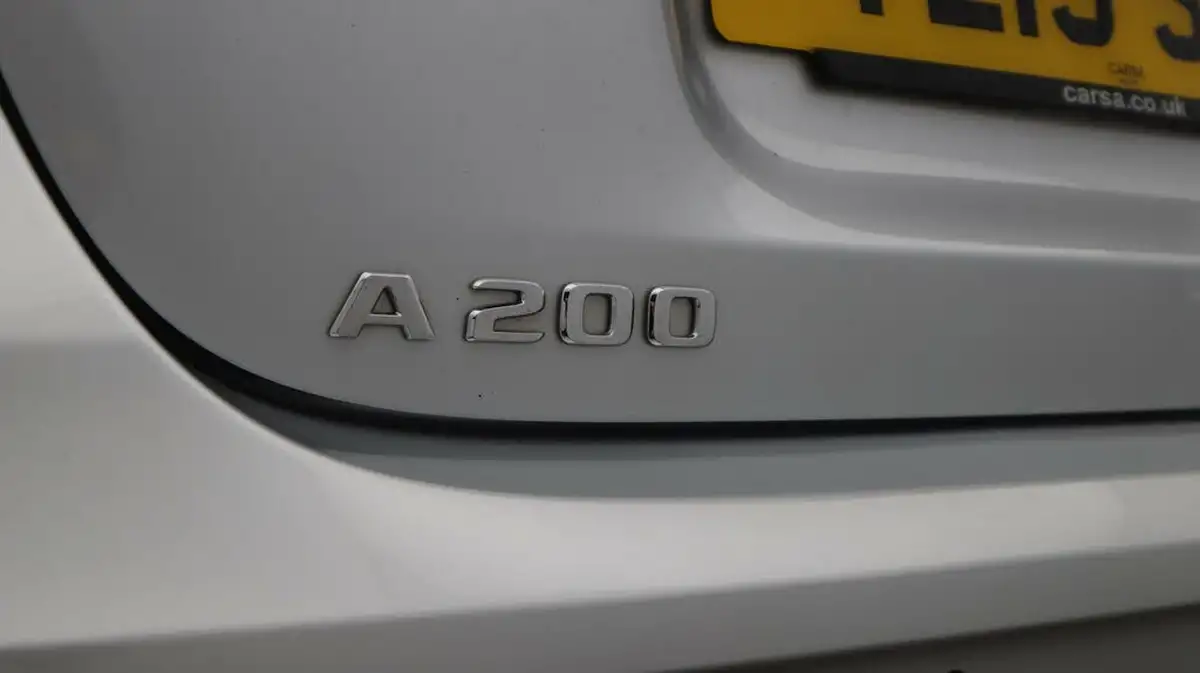 2019-mercedes-benz-a-class-13-a200-amg-line-premium-hatchback-5d-7g-dct-big-20