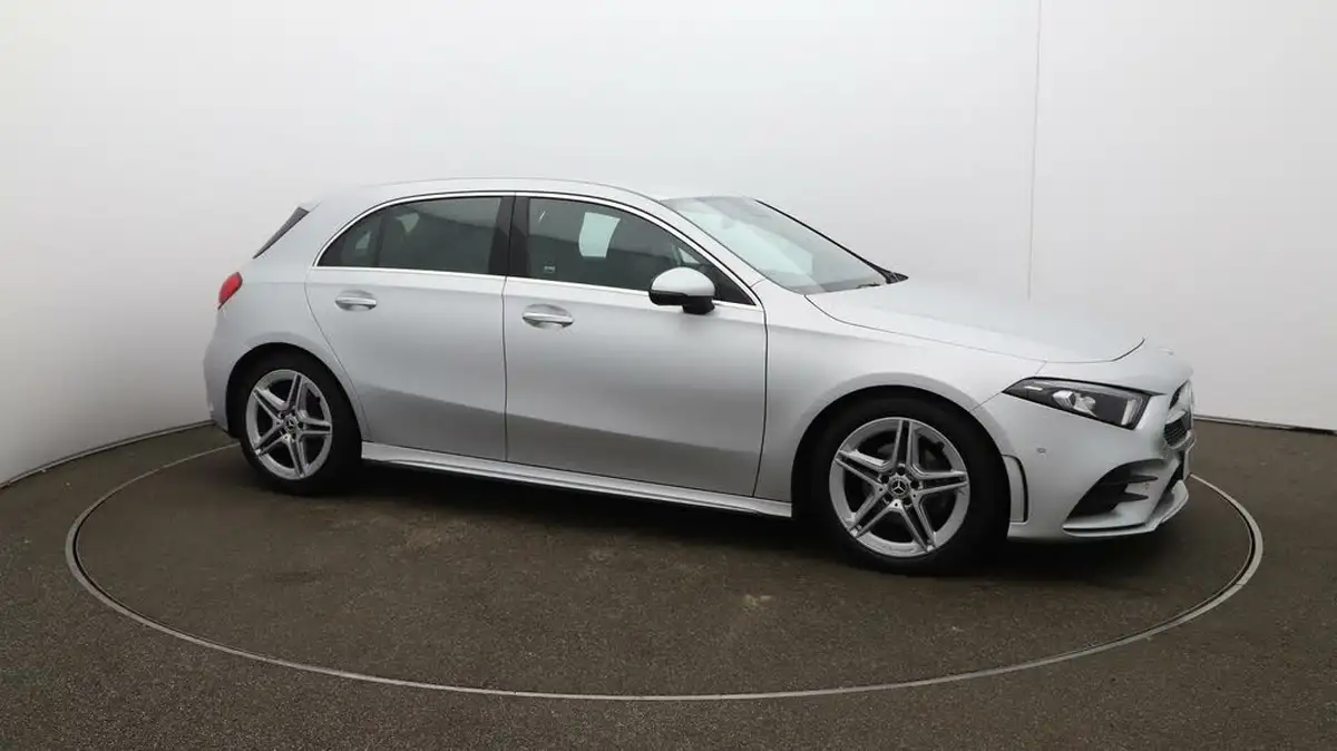 2019-mercedes-benz-a-class-13-a200-amg-line-premium-hatchback-5d-7g-dct-big-37