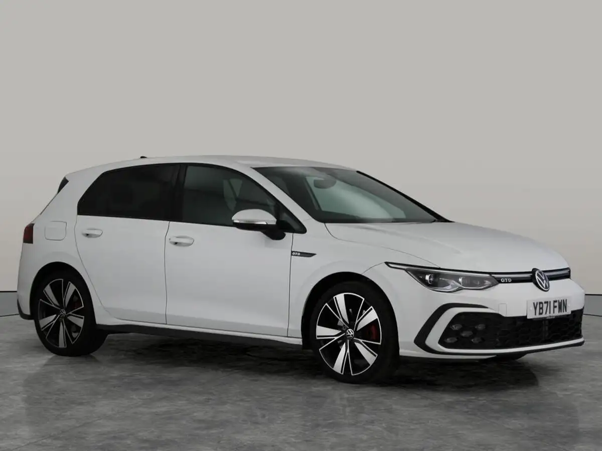 2022-volkswagen-golf-20tdi-gtd-big-3