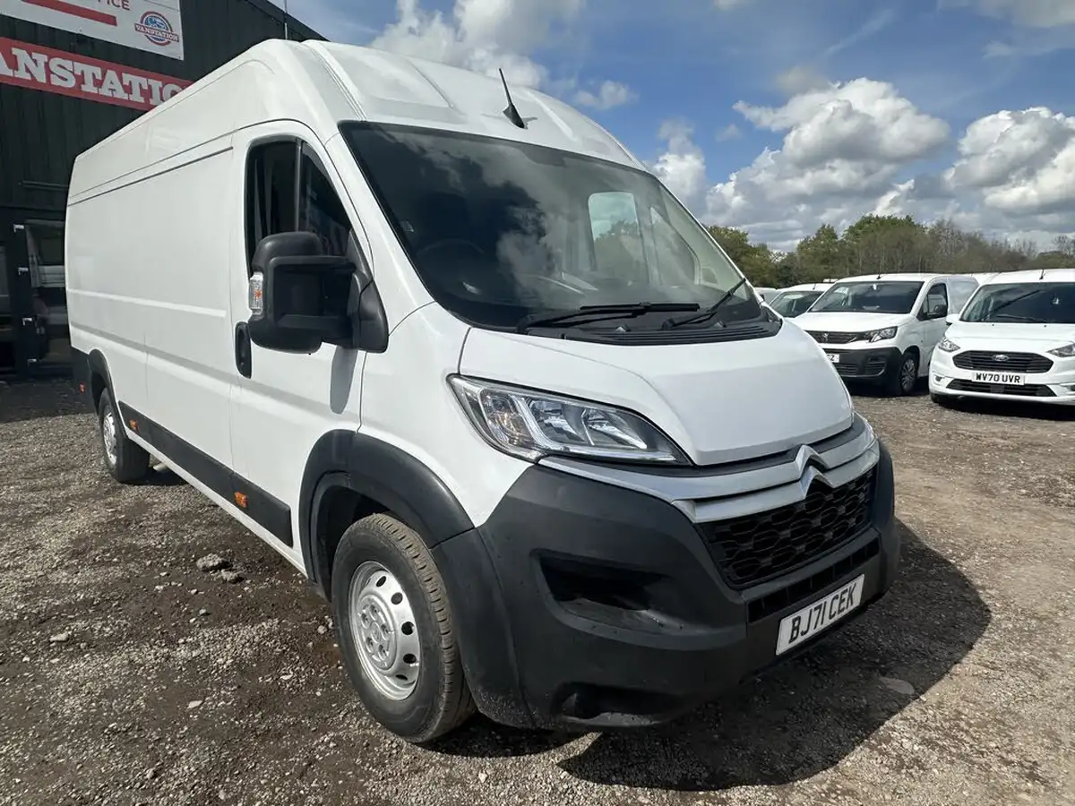 2021-citroen-relay-22bluehdi-35-l4h2-heavy-enterprise-140eu6dt-big-0