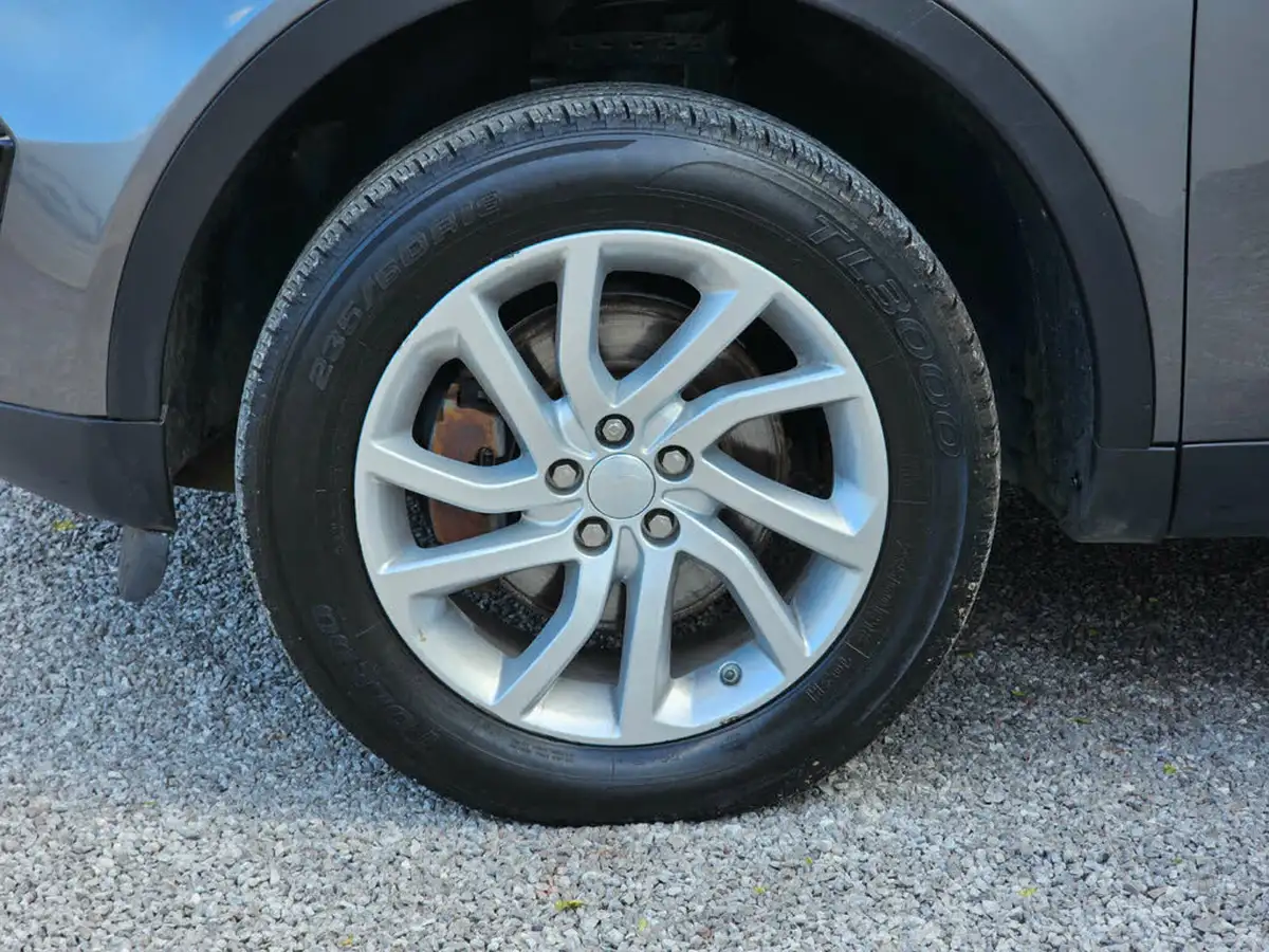 2019-land-rover-discovery-sport-20td4-se-tech-180ps-auto-big-34